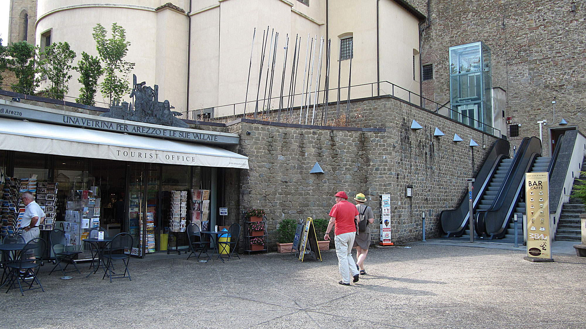 Arezzo How to Arrive Getting Around