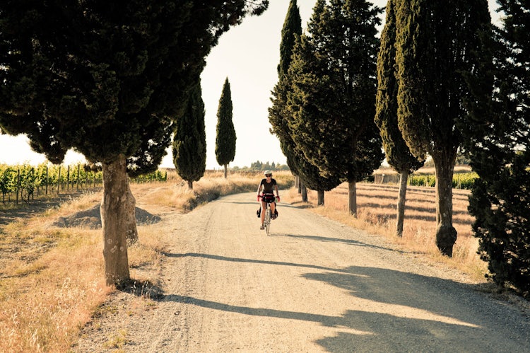 Biking in the Tuscan landscape