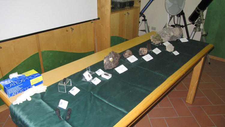 Collection of meterites for the Casentino Planetarium