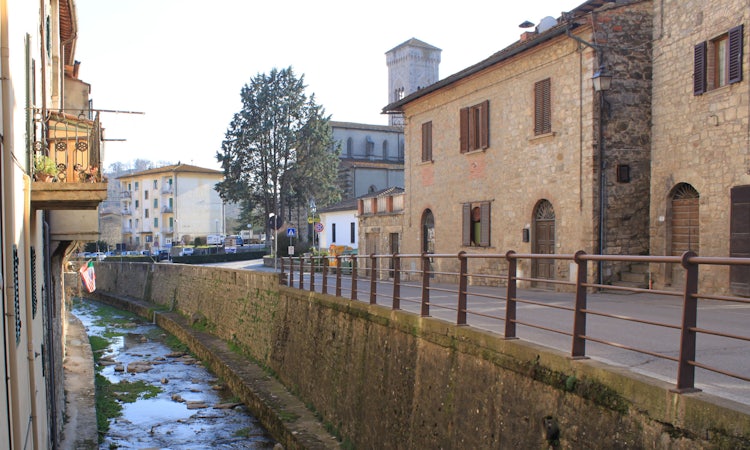 Street views of Gaiole in Chianti