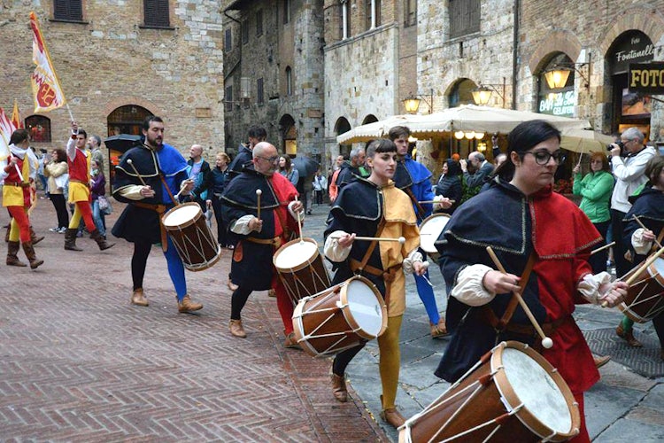 Events in San Gimignano for September 2019 :: Discover Tuscany Events  Calendar