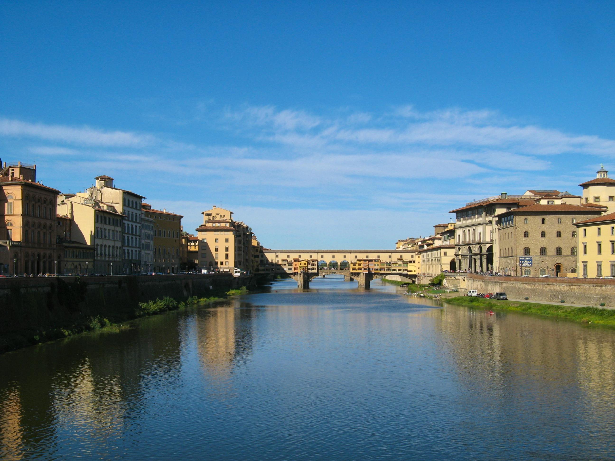 Ponte Vecchio in Florence, Italy: Oldest bridge in Florence over ...