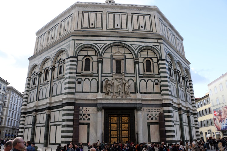 Florence Baptistery:Visit Florence and the Baptistery of St.John