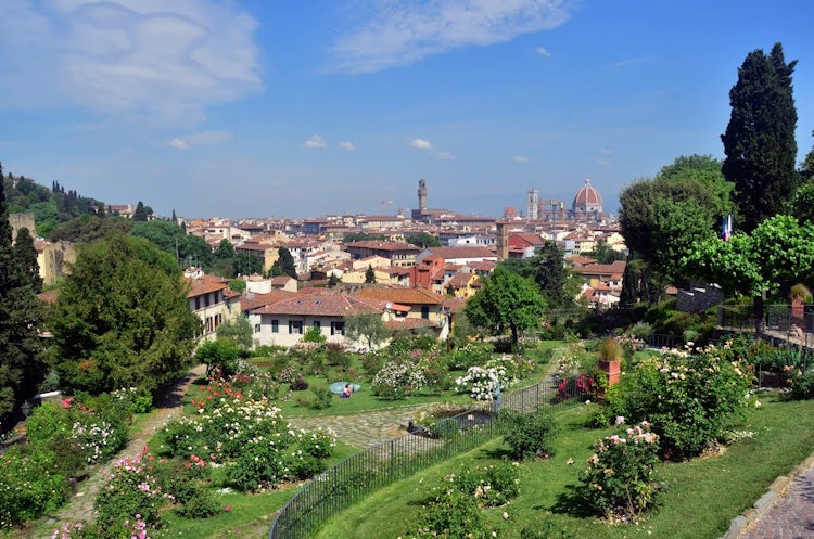 Rose Garden: an outdoor visit while exploring Florence