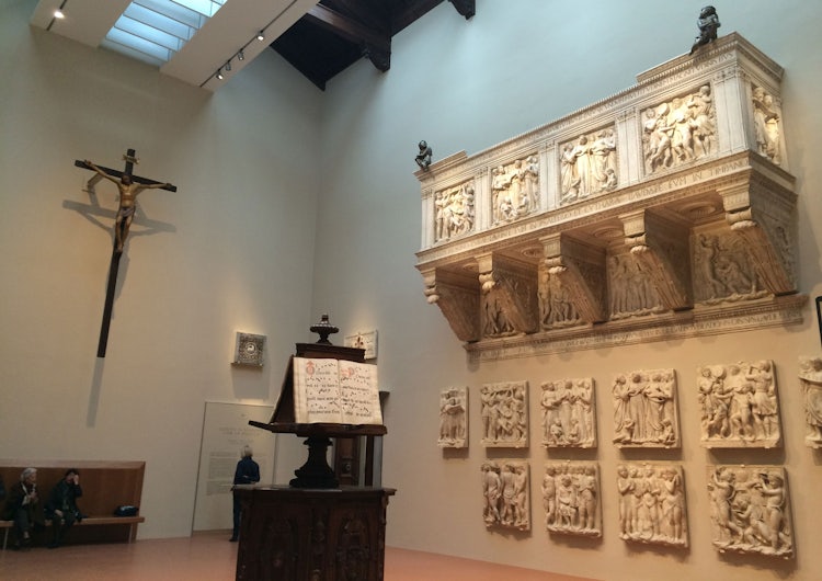 Cantoria room and teh Choir loft in the Opera del Duomo Museum