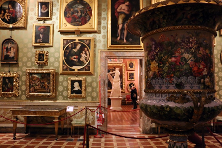 Prometheus Room at the Palatine Gallery in Palazzo Pitti