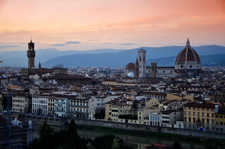 Starting Point for Night Itineraries: Piazzale Michelangelo
