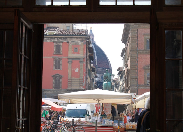 Piazza della SS Annunziata and view towards the Duomo