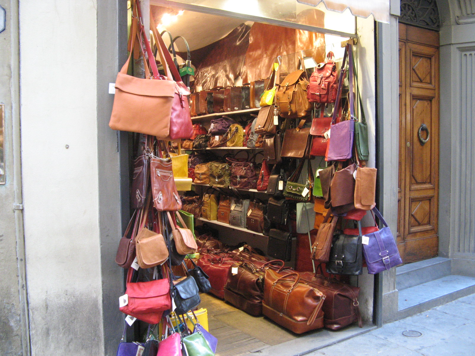 Share 80+ florentine leather bags latest - in.cdgdbentre