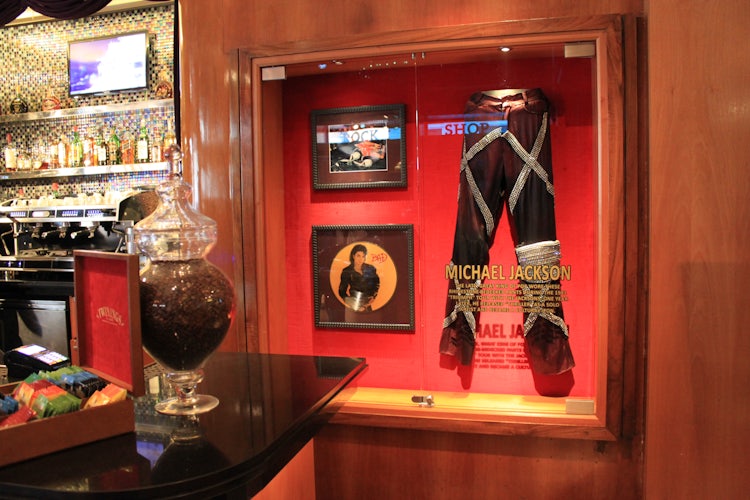 The Hard Rock Cafe In Florence Enjoy Great Music Food And Times At The Rock N Roll Classic Cafe In Florence
