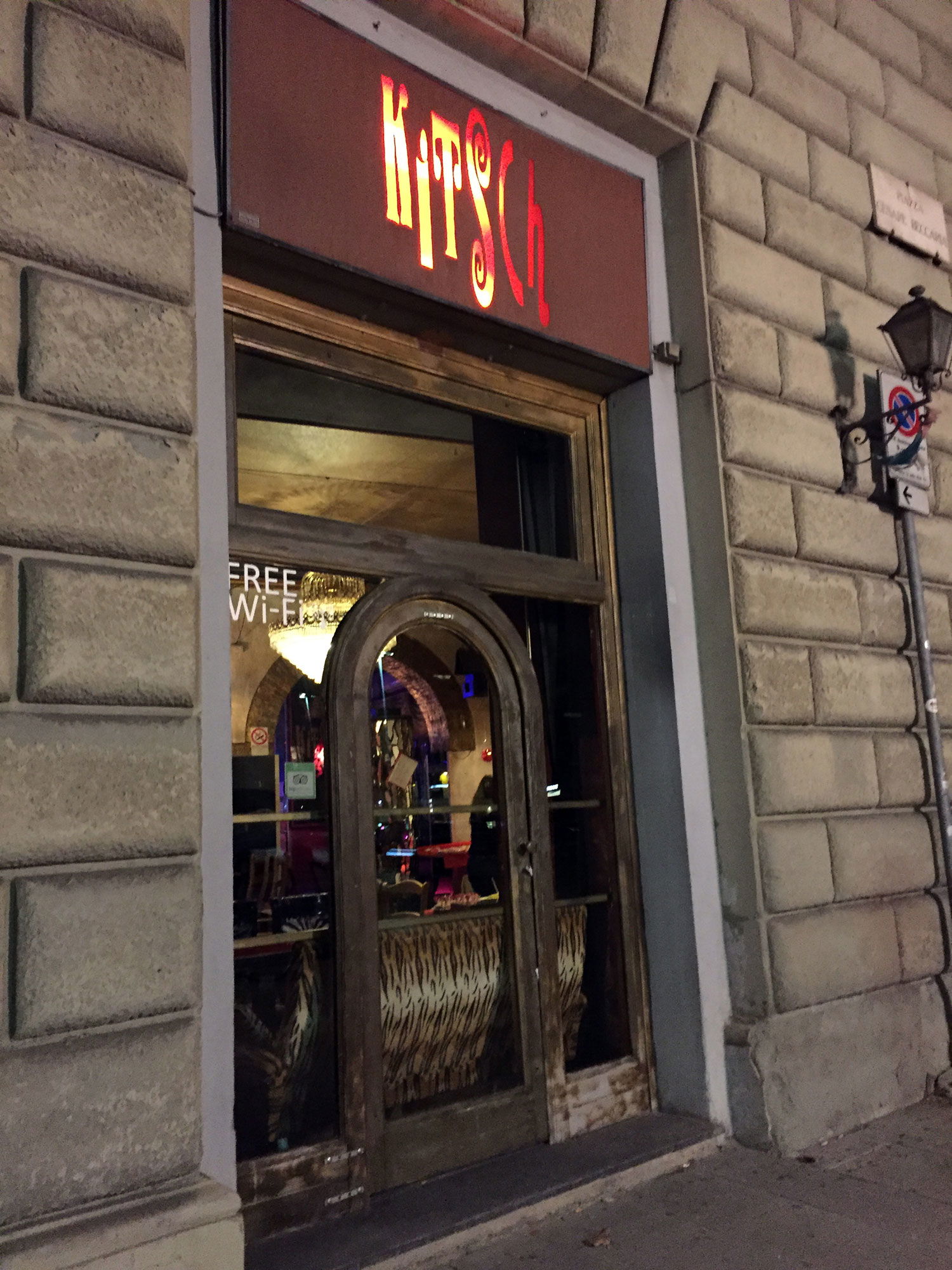 PZ 60 Piattini Bianchi Riutilizzabili Diametro 17 Cm Per Aperitivo Apericena Party Feste Per Dessert E Dolci 4402