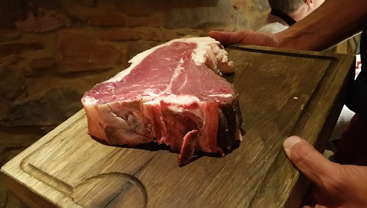 Where to Eat Bistecca alla Fiorentina in Florence: Best Places to Eat  Bistecca in Florence