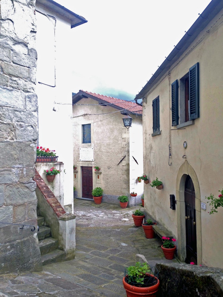 pistoia villages