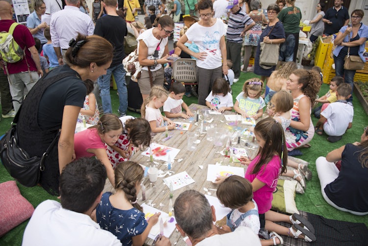 Music & activities for the kids in the main square of Prato, Tuscany