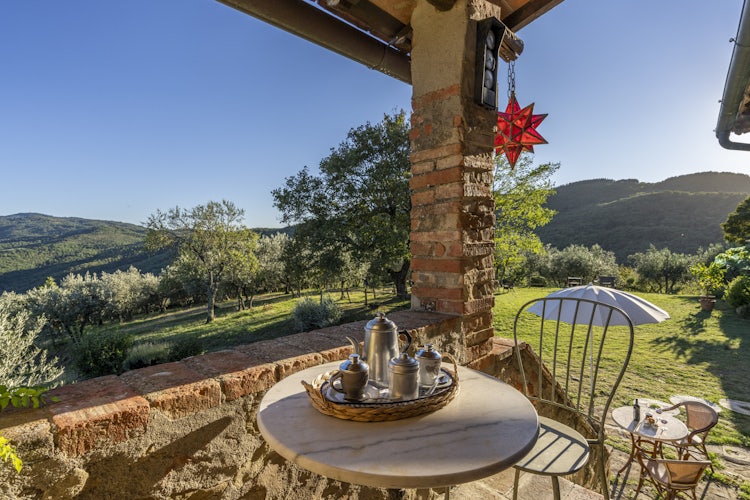 Agriturismo Vernianello,Chianti accommodation with pool near