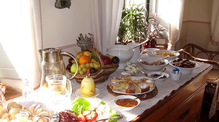 Buffet breakfast at Borgo Argenina