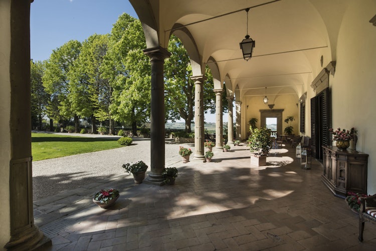 Romantic terrace for parties, weddings & honeymoons Villa Poggiale