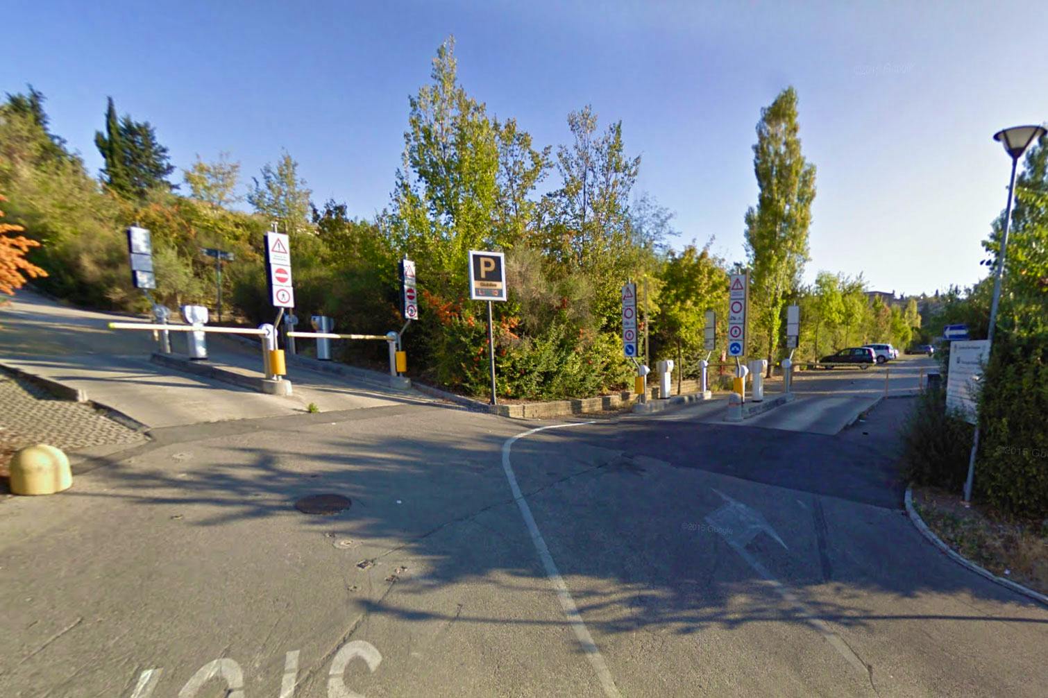Kde parkovat v San Gimignano?