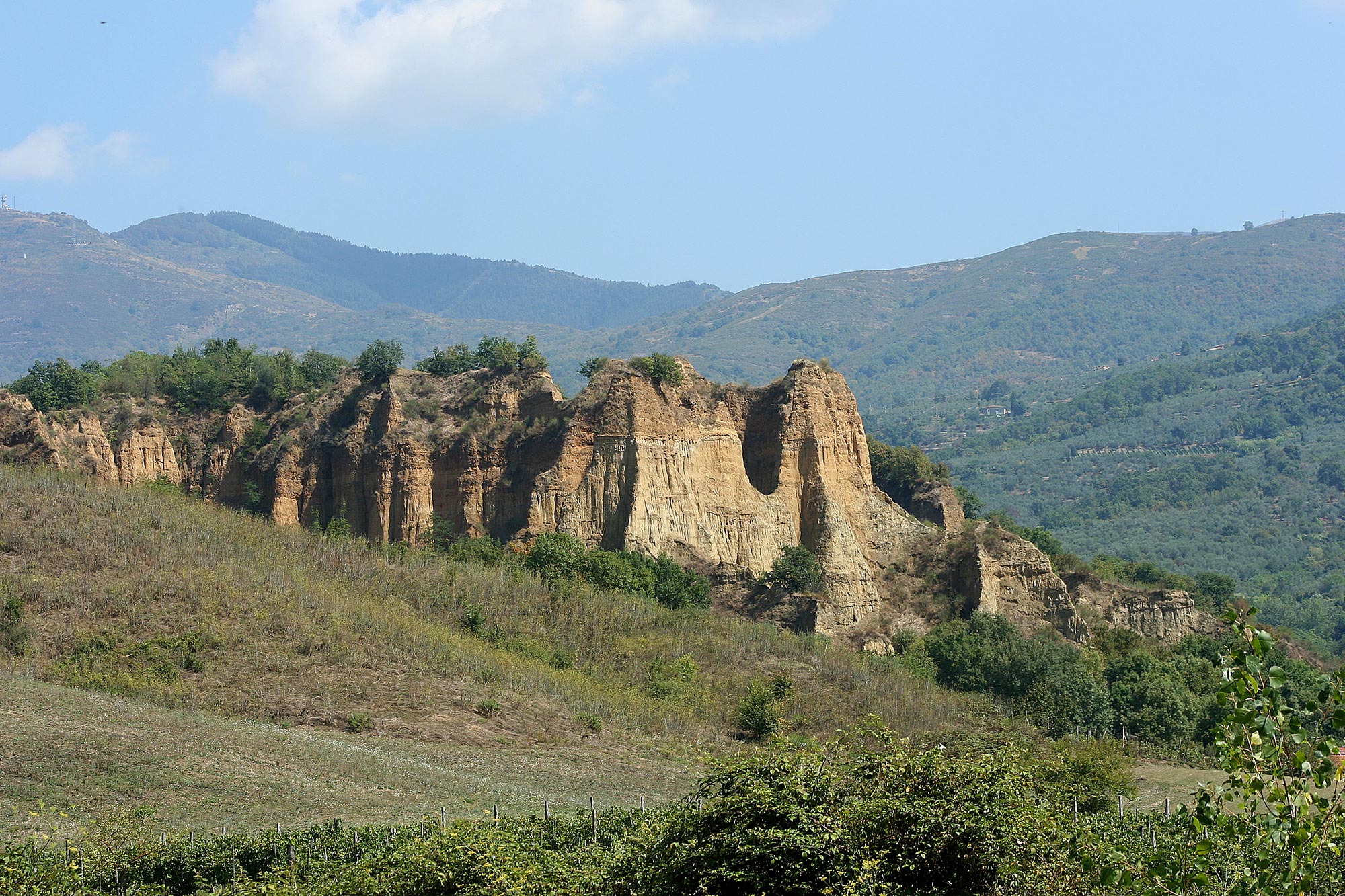 Essential Guide to Loro Ciuffenna in Valdarno Tuscany