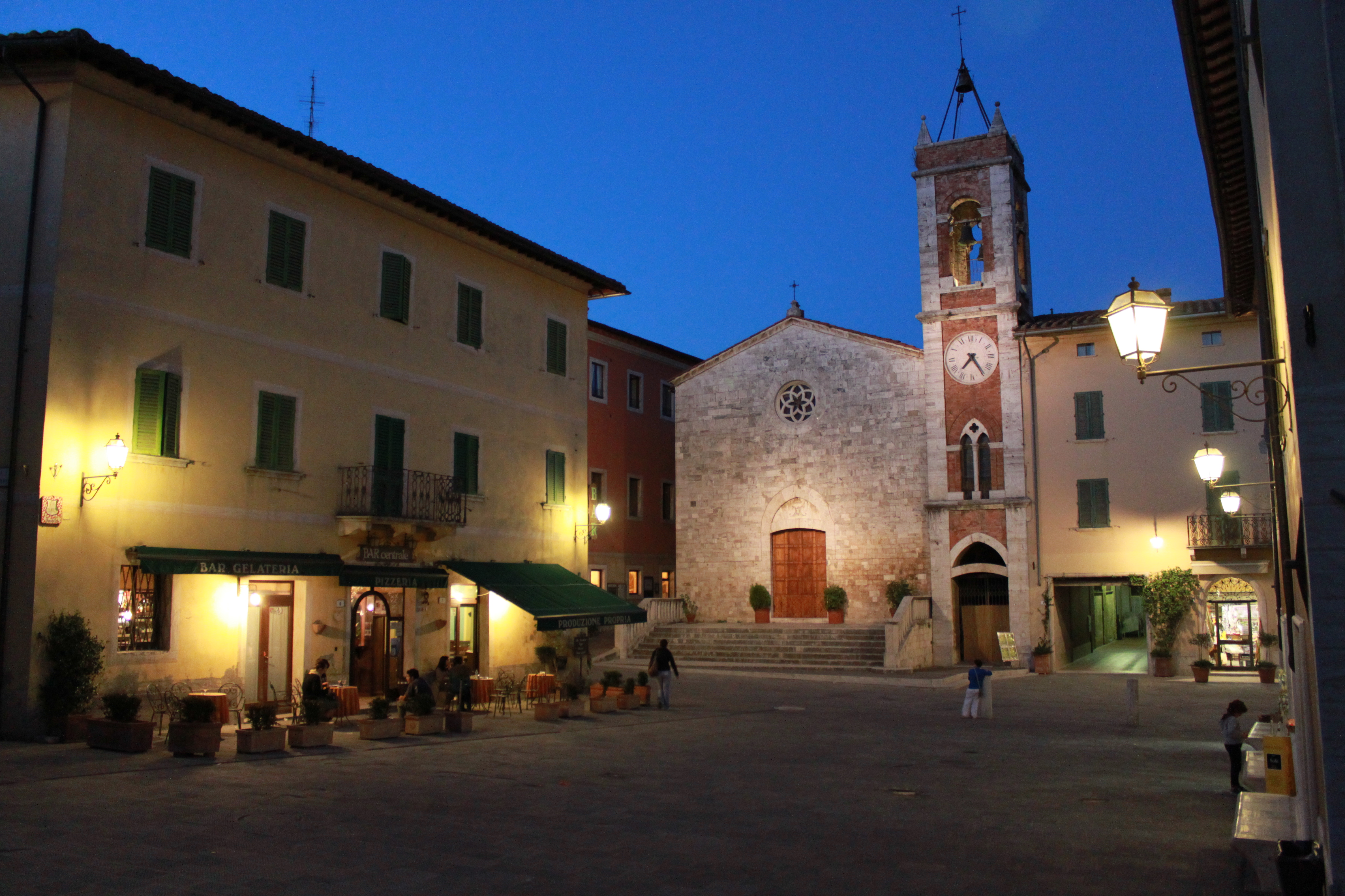 San Quirico d Orcia Tuscany What to See in San Quirico in the Val